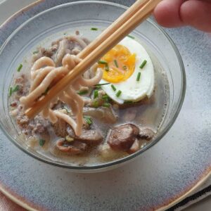 Ramen avec pâte udon sans gluten